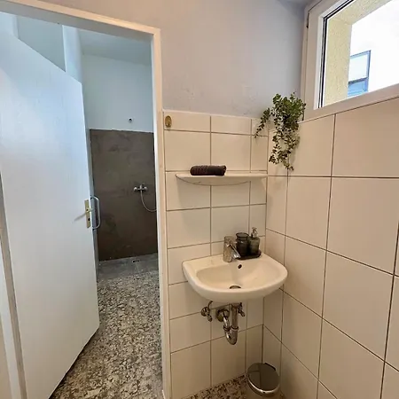 Apartment Modernes 10 Für Monteure Und Handwerker *