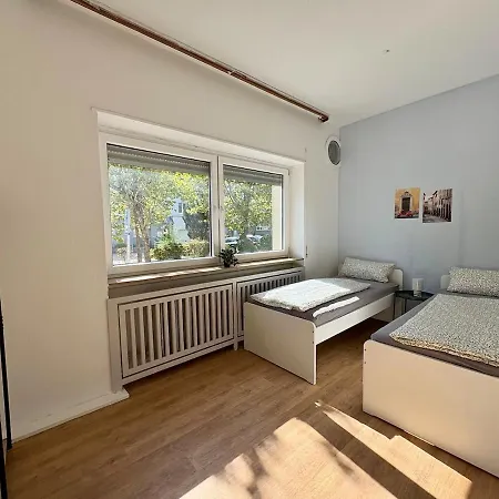 Modernes 10 Für Monteure Und Handwerker Apartment Viernheim