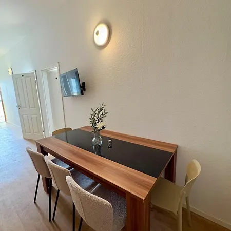 Apartment Modernes 10 Für Monteure Und Handwerker *